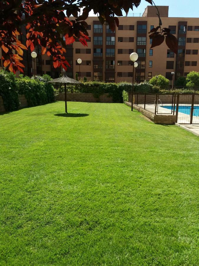 My Suites Madrid - Aeropuerto Ifema エクステリア 写真