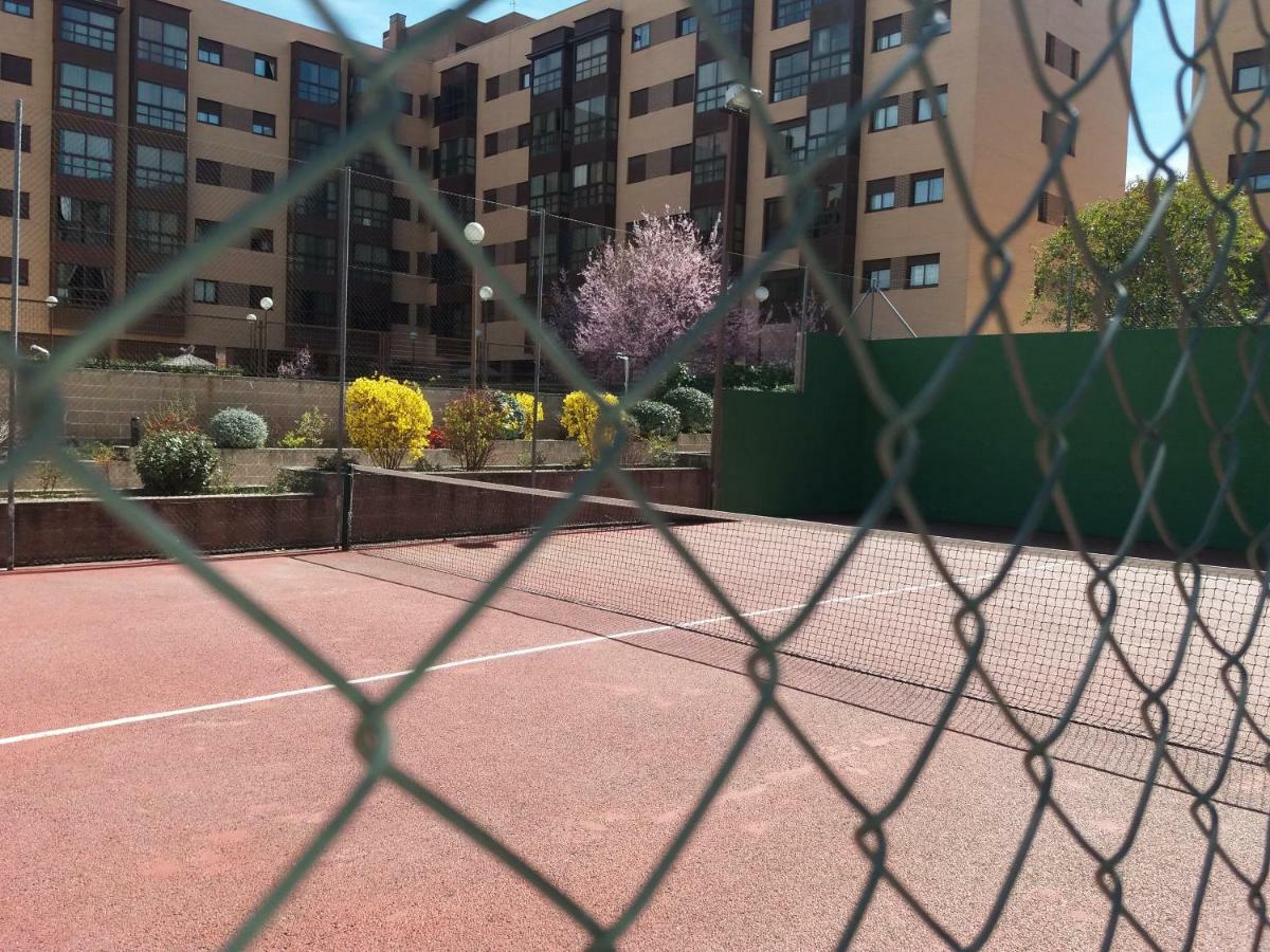 My Suites Madrid - Aeropuerto Ifema エクステリア 写真